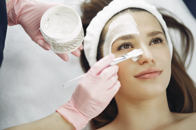 The Future of Skincare: Nutriskin's Improved LED Light Therapy Mask