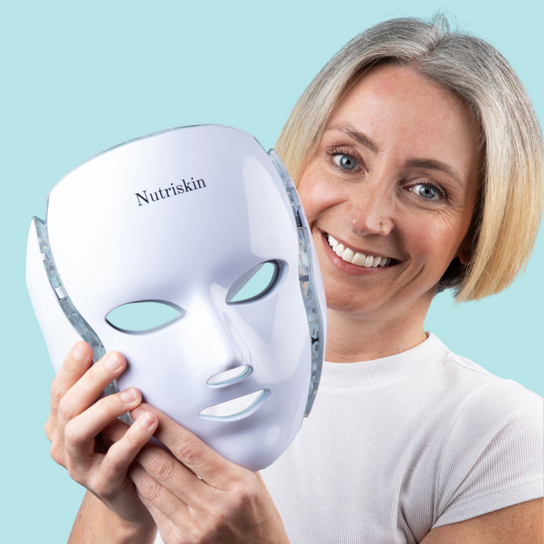 Nutriskin LED Face Mask - Red Light Therapy for Wrinkles + FREE Neck M